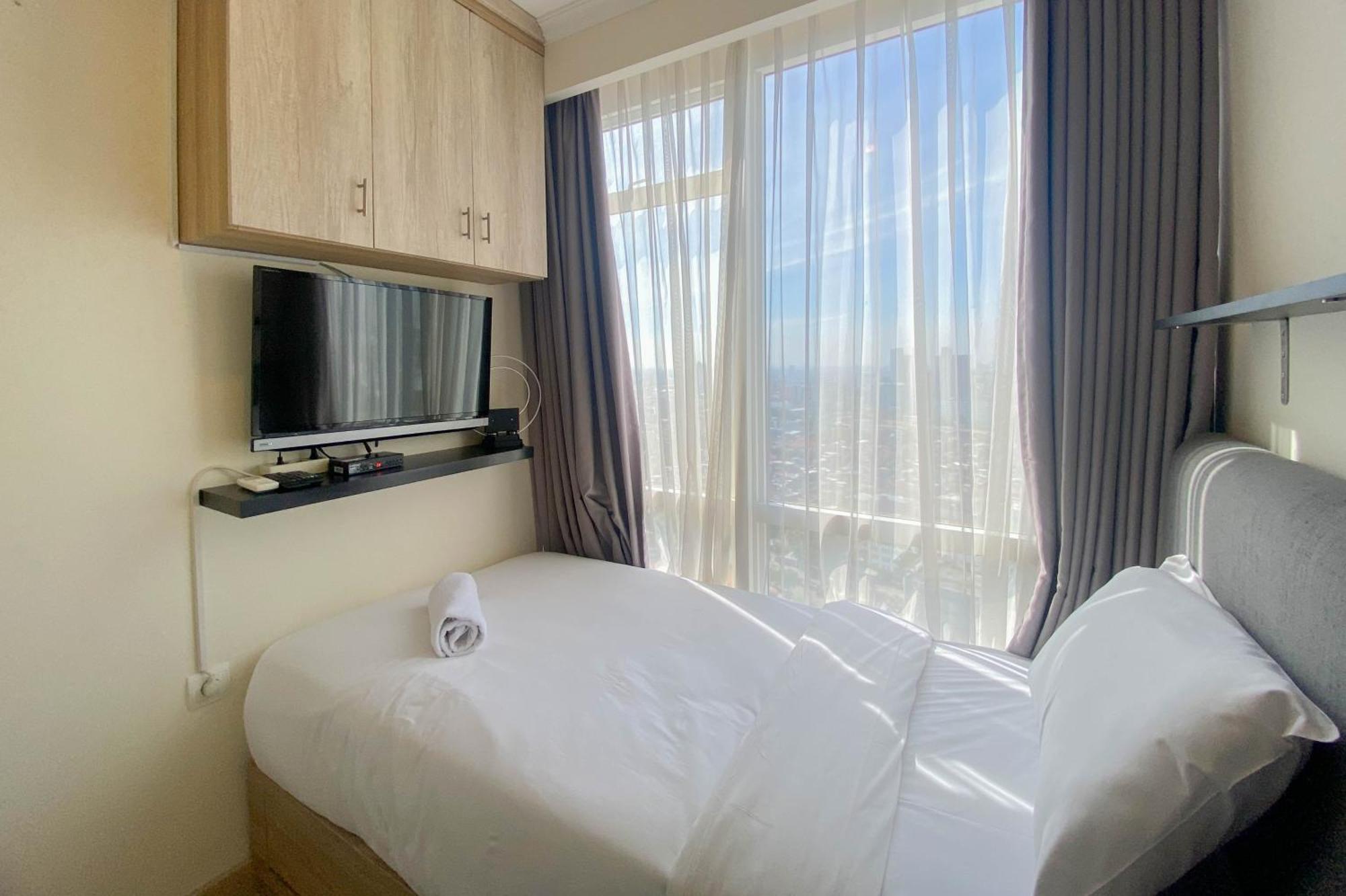 And Elegant 2br At Menteng Park By Travelio Appartement